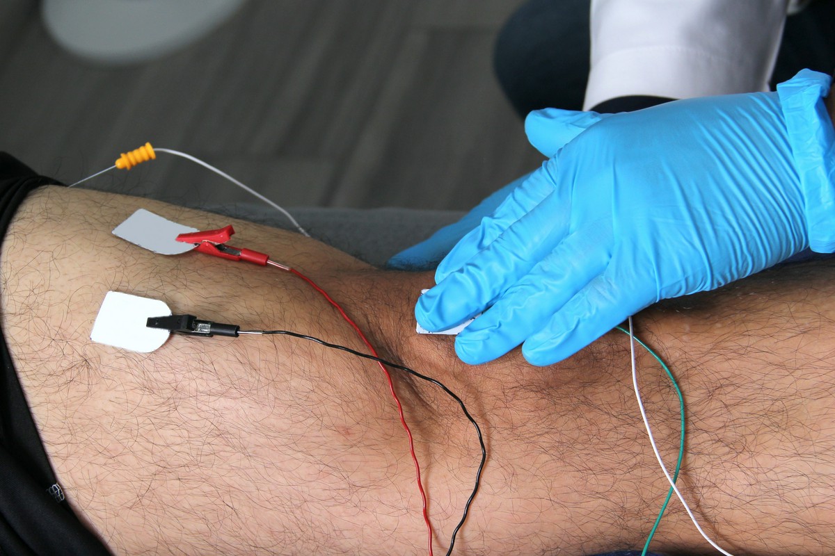 Diagnostyka EMG w Ożarowie Mazowieckim – klucz do zdrowia